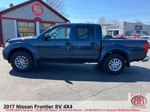 Used 2017 Nissan Frontier SV w/ SV Value Truck Package AWD/4WD image 4