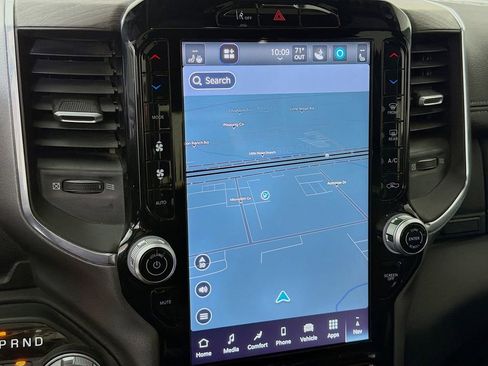 Used 2025 RAM 1500 Laramie w/ Laramie Southwest Edition image 18