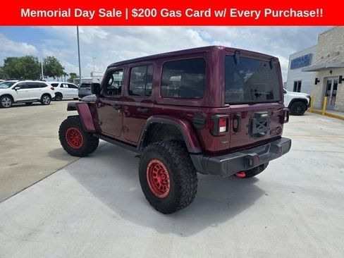 Used 2022 Jeep Wrangler Unlimited Rubicon w/ Cold Weather Group AWD/4WD image 5