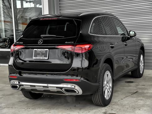 Certified 2025 Mercedes-Benz GLC 300 4MATIC image 9