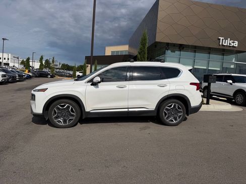Certified 2022 Hyundai Santa Fe Limited FWD image 4