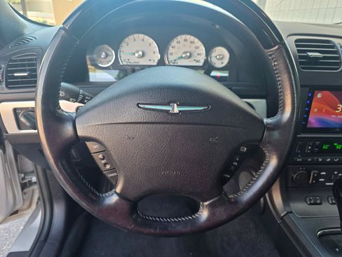 Used 2005 Ford Thunderbird RWD image 19