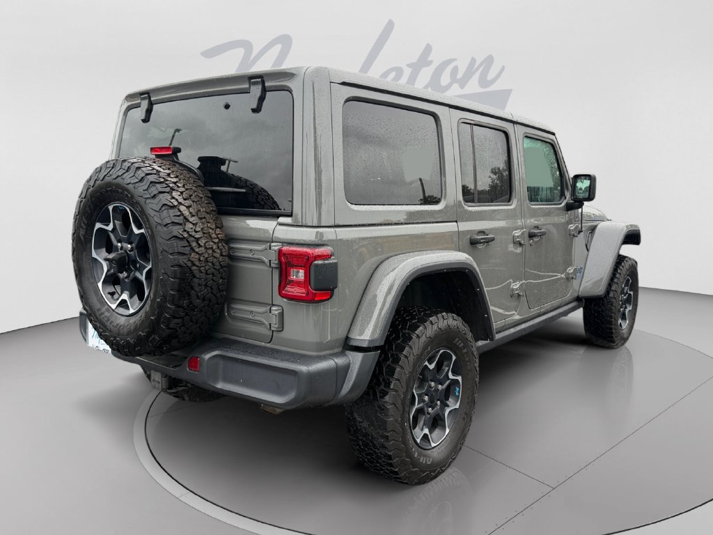 Used 2022 Jeep Wrangler Unlimited Rubicon 4xe w/ Cold Weather Group AWD/4WD image 6