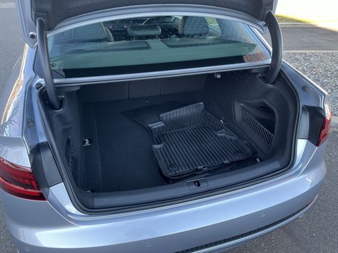 Used 2018 Audi A4 2.0T Premium Plus image 34