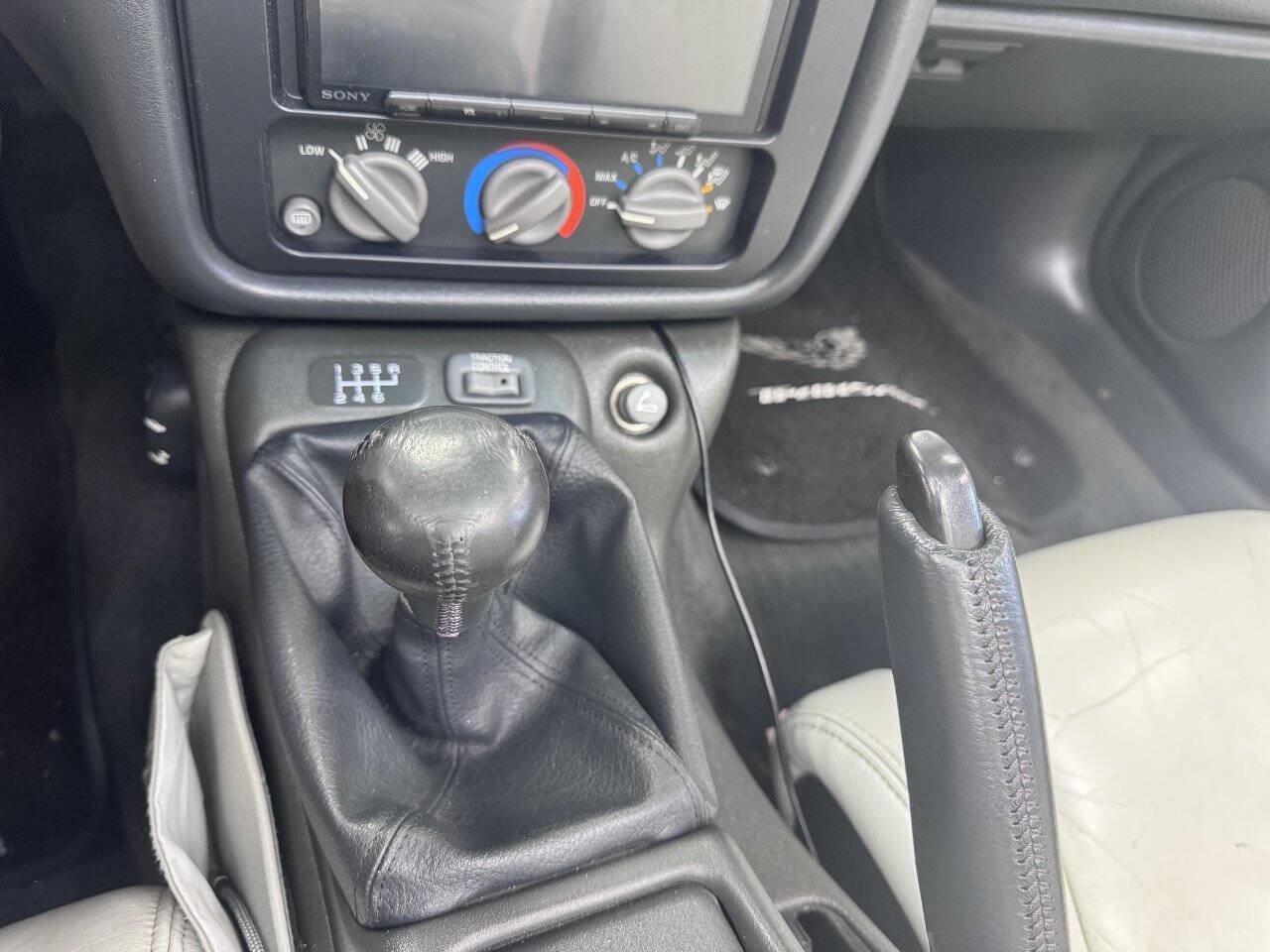 Used 1995 Pontiac Firebird Trans Am RWD image 16