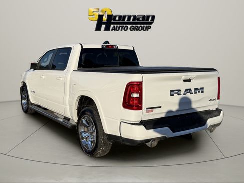 Used 2025 RAM 1500 Big Horn AWD/4WD image 3