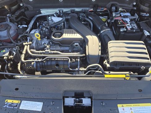 New 2026 Volkswagen Taos SE AWD/4WD image 23