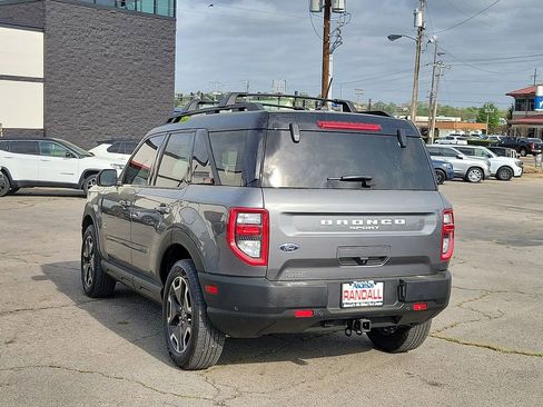 Certified 2022 Ford Bronco Sport Outer Banks w/ Tech Package AWD/4WD image 4