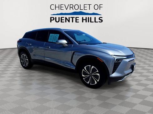 Used 2026 Chevrolet Blazer EV LT AWD/4WD image 2