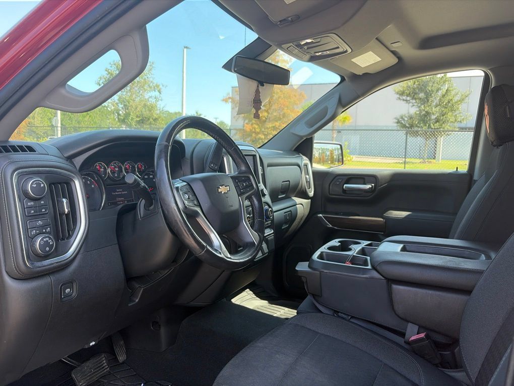 Used 2019 Chevrolet Silverado 1500 LT w/ All-Star Edition AWD/4WD image 17