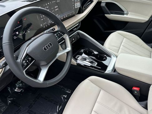 New 2025 Audi Q5 Premium image 9