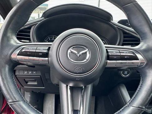 Used 2021 MAZDA MAZDA3 Hatchback w/Premium Plus Pkg AWD/4WD image 5