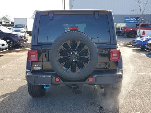 Certified 2023 Jeep Wrangler Unlimited Sahara image 7