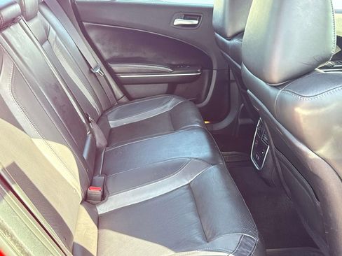 Used 2020 Dodge Charger SXT w/ Leather Interior Group image 25