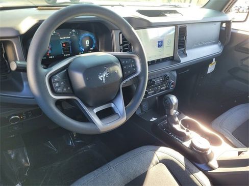 New 2025 Ford Bronco 2-Door image 6