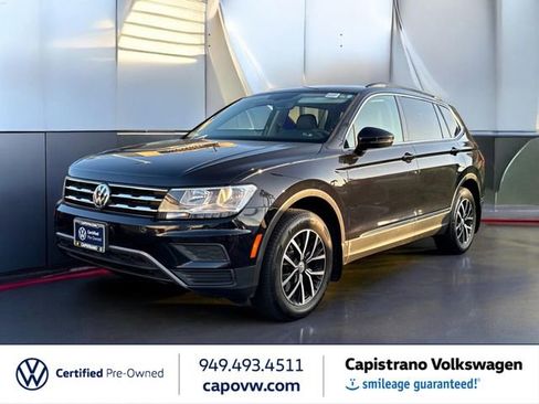 Certified 2021 Volkswagen Tiguan SE w/ Panoramic Sunroof Package image 1