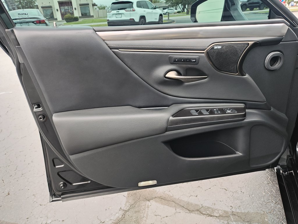 Used 2019 Lexus ES 350 F Sport FWD image 12