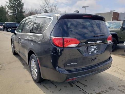 New 2026 Chrysler Voyager LX image 4