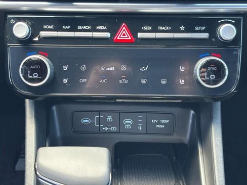 New 2025 Hyundai Santa Cruz Limited AWD/4WD image 9