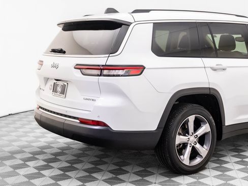 Used 2021 Jeep Grand Cherokee L Limited w/ Trailer Tow Group (B) image 37