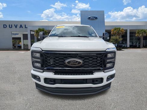 New 2026 Ford F250 Lariat w/ Black Appearance Package image 9