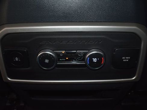 Used 2024 Ford Expedition Max XLT RWD image 38
