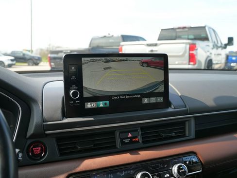 Used 2023 Honda Pilot Elite image 14