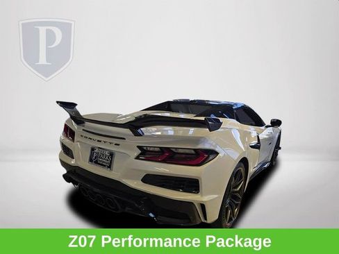 Certified 2023 Chevrolet Corvette Z06 w/ Z07 Performance Package RWD image 9