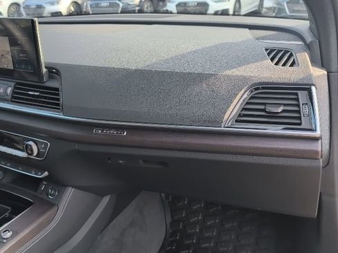 Used 2025 Audi Q5 2.0T Premium Plus w/ Premium Plus Package image 20