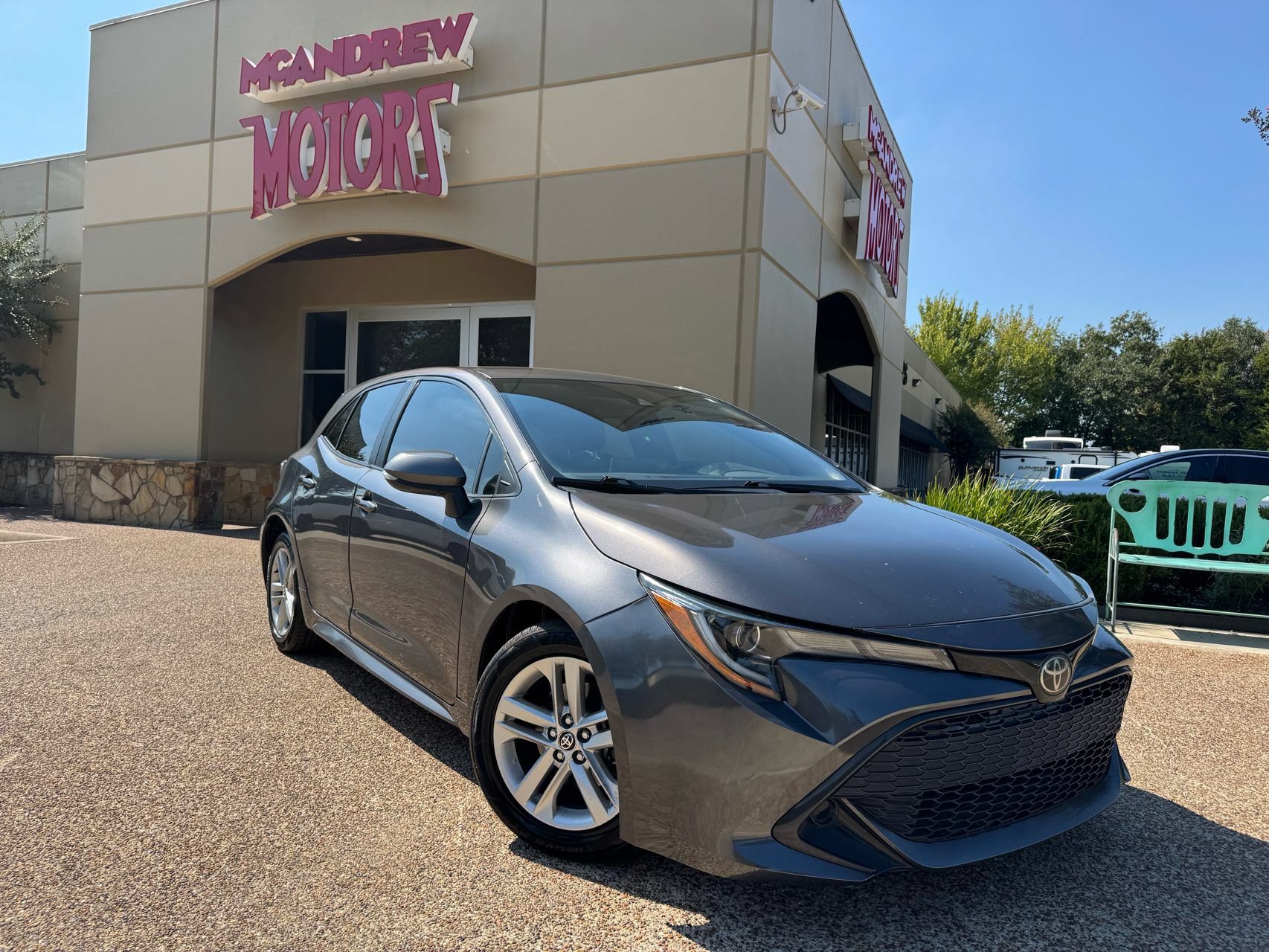 Used 2022 Toyota Corolla SE FWD image 1