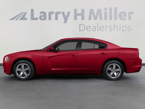 Used 2014 Dodge Charger R/T AWD/4WD image 3