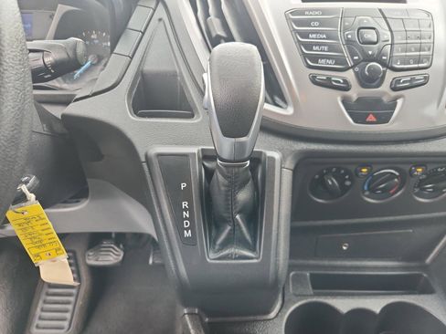 Used 2019 Ford Transit 350 XLT image 15