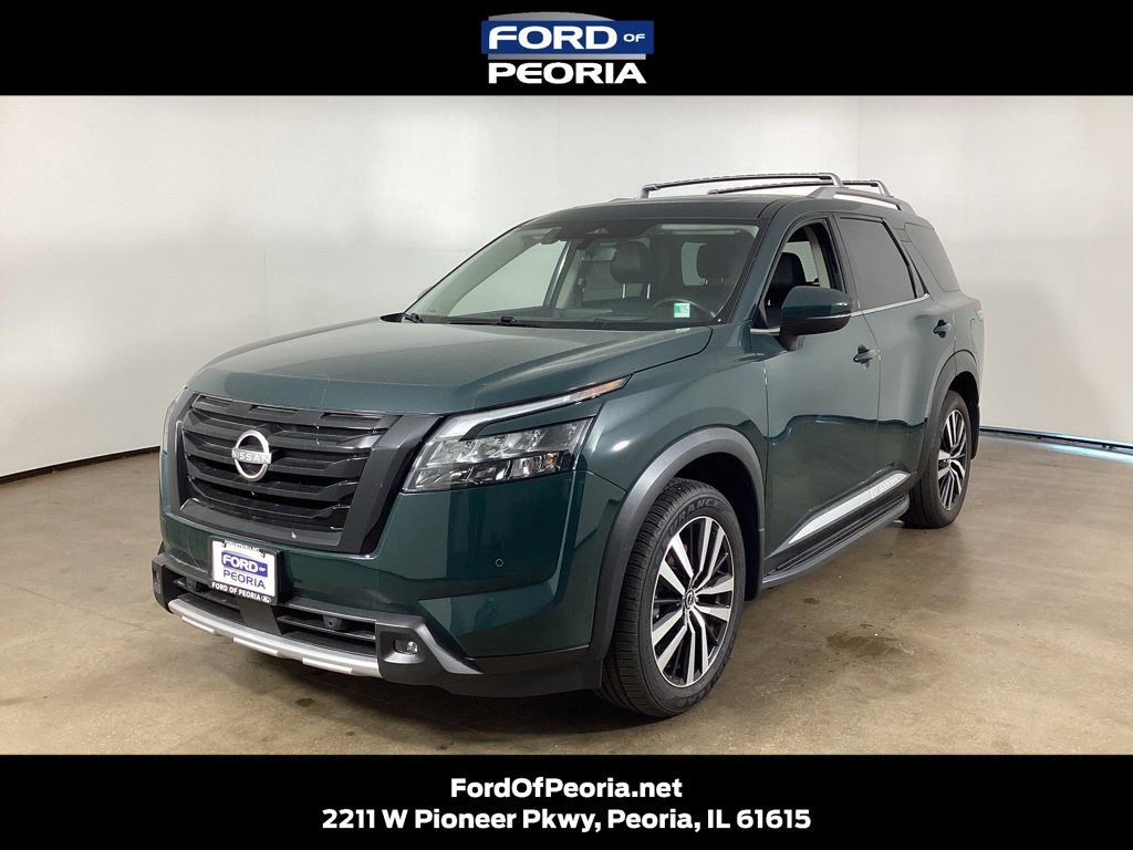 Used 2025 Nissan Pathfinder Platinum w/ Lighting Package (N93) AWD/4WD image 1