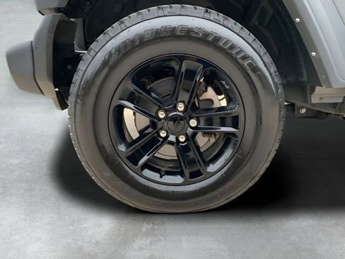 Used 2021 Jeep Wrangler Unlimited Sport image 31