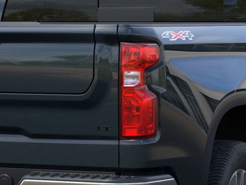 New 2026 Chevrolet Silverado 1500 LT w/ All Star Edition Plus image 11