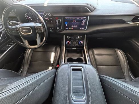 Used 2021 GMC Yukon Denali RWD image 25
