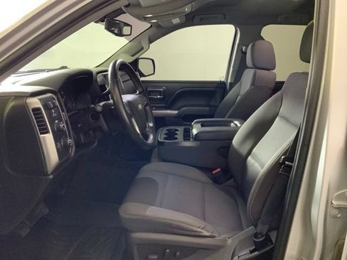 Used 2018 Chevrolet Silverado 1500 LT w/ All Star Edition AWD/4WD image 24