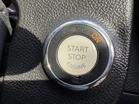 Used 2013 INFINITI G37 x Sedan w/ Premium Pkg image 50