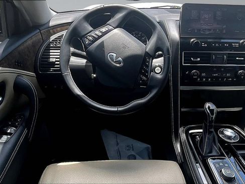 Used 2023 INFINITI QX80 Premium Select w/ Cargo Package AWD/4WD image 9
