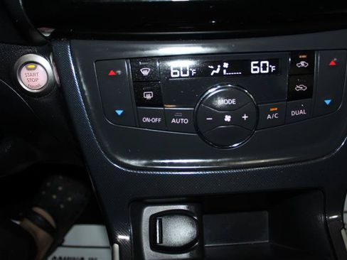 Used 2019 Nissan Sentra SR FWD image 22