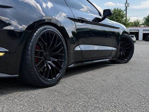 Used 2020 Ford Mustang GT w/ Equipment Group 301A RWD image 9