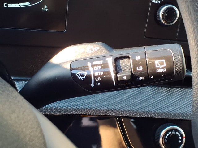 Used 2024 Kia Sportage LX AWD/4WD image 26