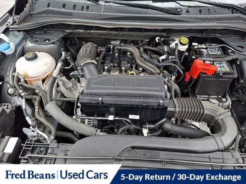 Used 2025 Ford Escape ST-Line image 29