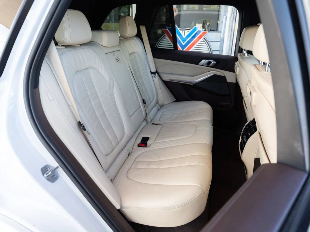 Used 2019 BMW X5 xDrive40i AWD/4WD image 24