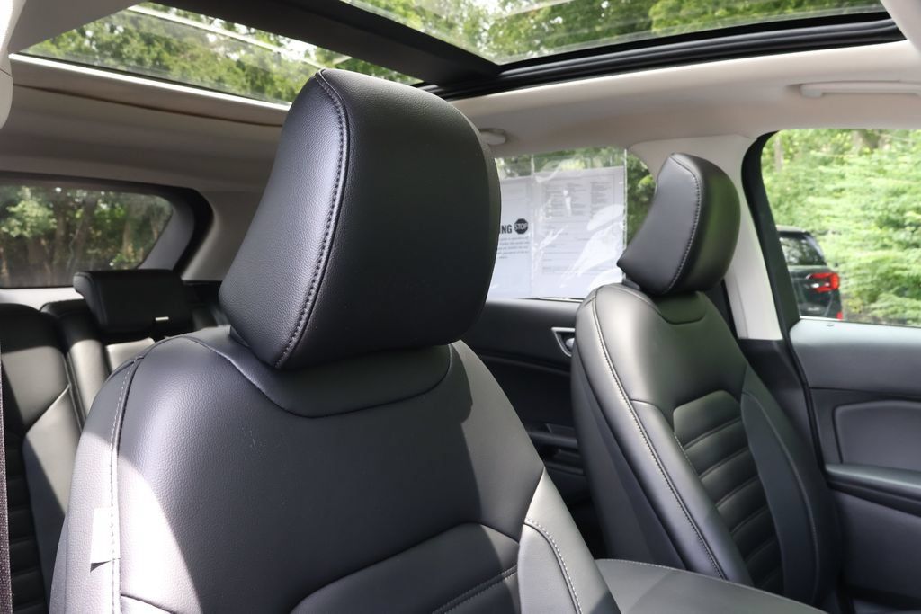 Used 2024 Ford Edge SEL w/ Convenience Package AWD/4WD image 43