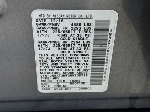 Used 2017 Nissan Rogue SV FWD image 40