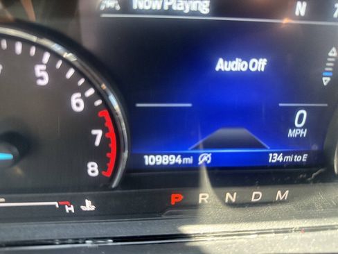 Used 2020 Ford Explorer XLT w/ Equipment Group 202A AWD/4WD image 19