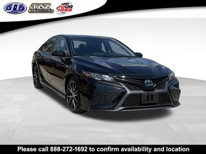 Used 2021 Toyota Camry SE w/ Cold Weather Package