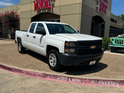 Used 2015 Chevrolet Silverado 1500 W/T RWD image 6