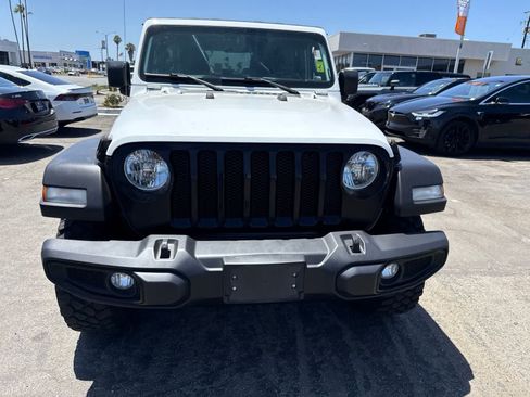 Used 2021 Jeep Wrangler Unlimited Sport AWD/4WD image 4
